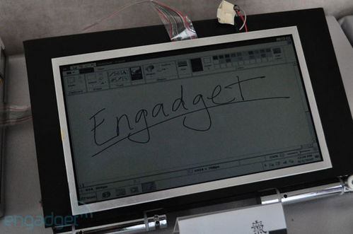 PixelQi展示全新平板電腦屏幕技術 開啟節能與戶外可讀性新時代